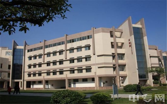 安徽医学高等专科学校-教学楼