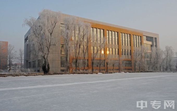 哈尔滨职业技术学院-校园风光10