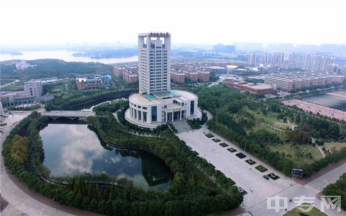 南昌航空大学-校园鸟瞰图